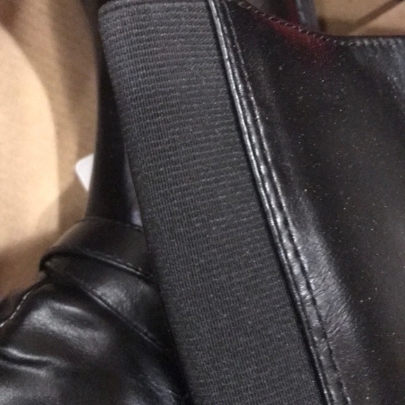 American Eagle belted knee boot.  NWT - Picture 8 of 8